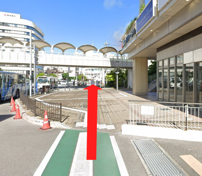 那覇バスターミナル|ゆいレール乗り換え案内ストリートビュー 直進