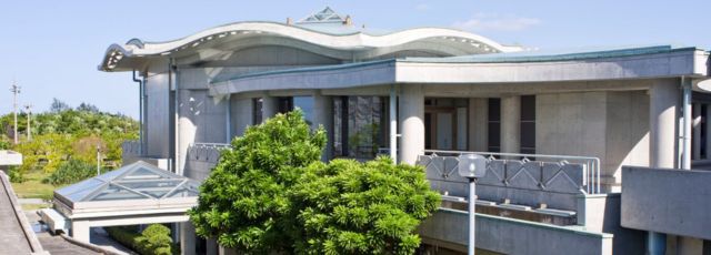 沖縄コンベンションセンター会議棟Ｂ　外観（２Ｆ）公式サイト