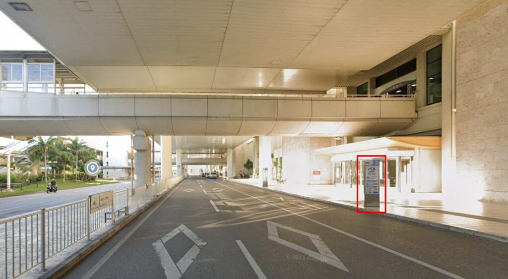 那覇空港バス乗り場3ストリートビュー