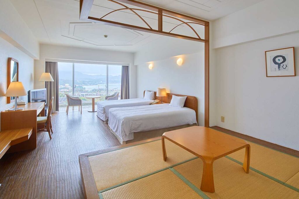 ホテルマハイナ ウェルネスリゾート 和洋室