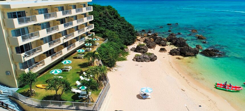 美ら海オンザビーチMOTOBU外観