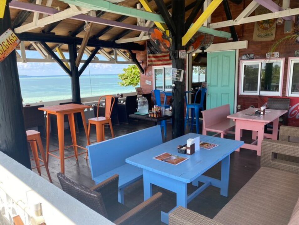 Sea Side Cafe&Bar BULL’sのテラス席