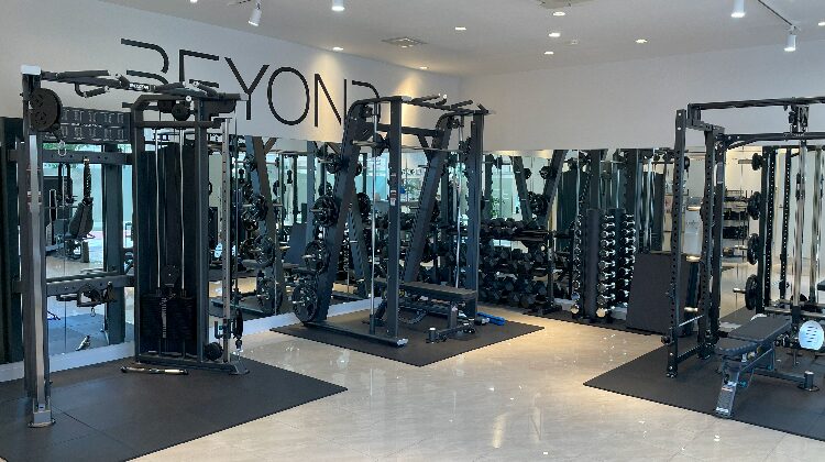 BEYOND沖縄・那覇店のトレーニングルーム