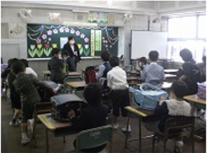 那覇市立城西小学校(制服なし)